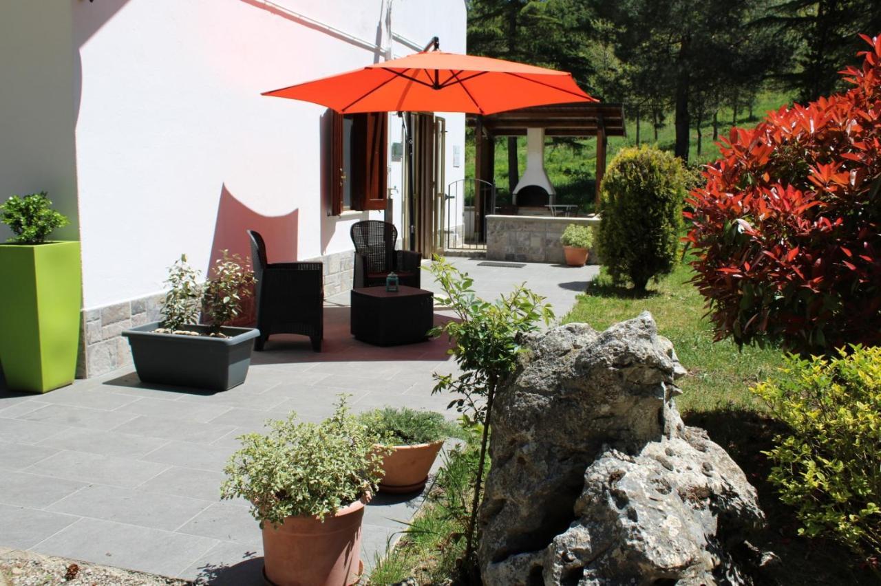 Apartament Le Conifere Pignola Zewnętrze zdjęcie